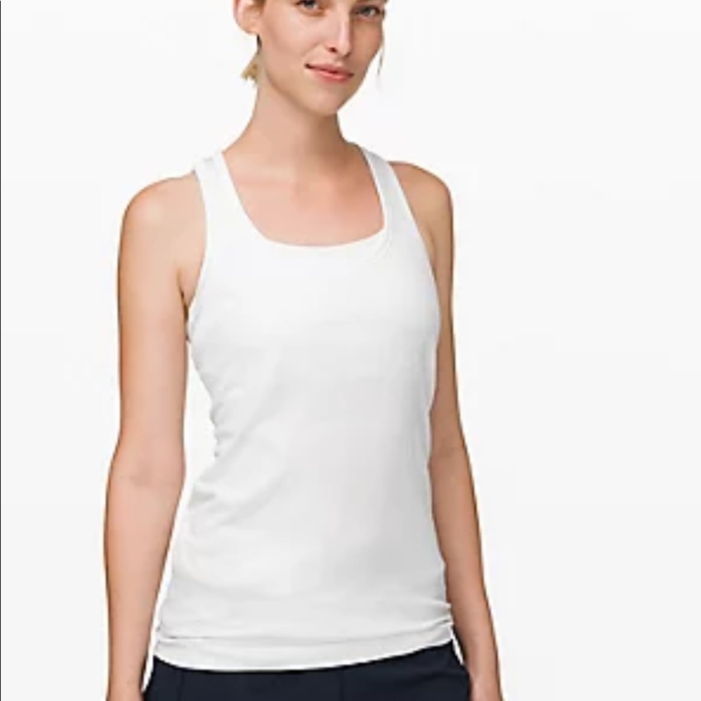 Lululemon swiftly speed racerback. White size 6